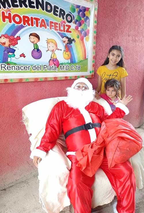 Papá Noel visitó Perdriel y piden colaboración para Reyes Magos