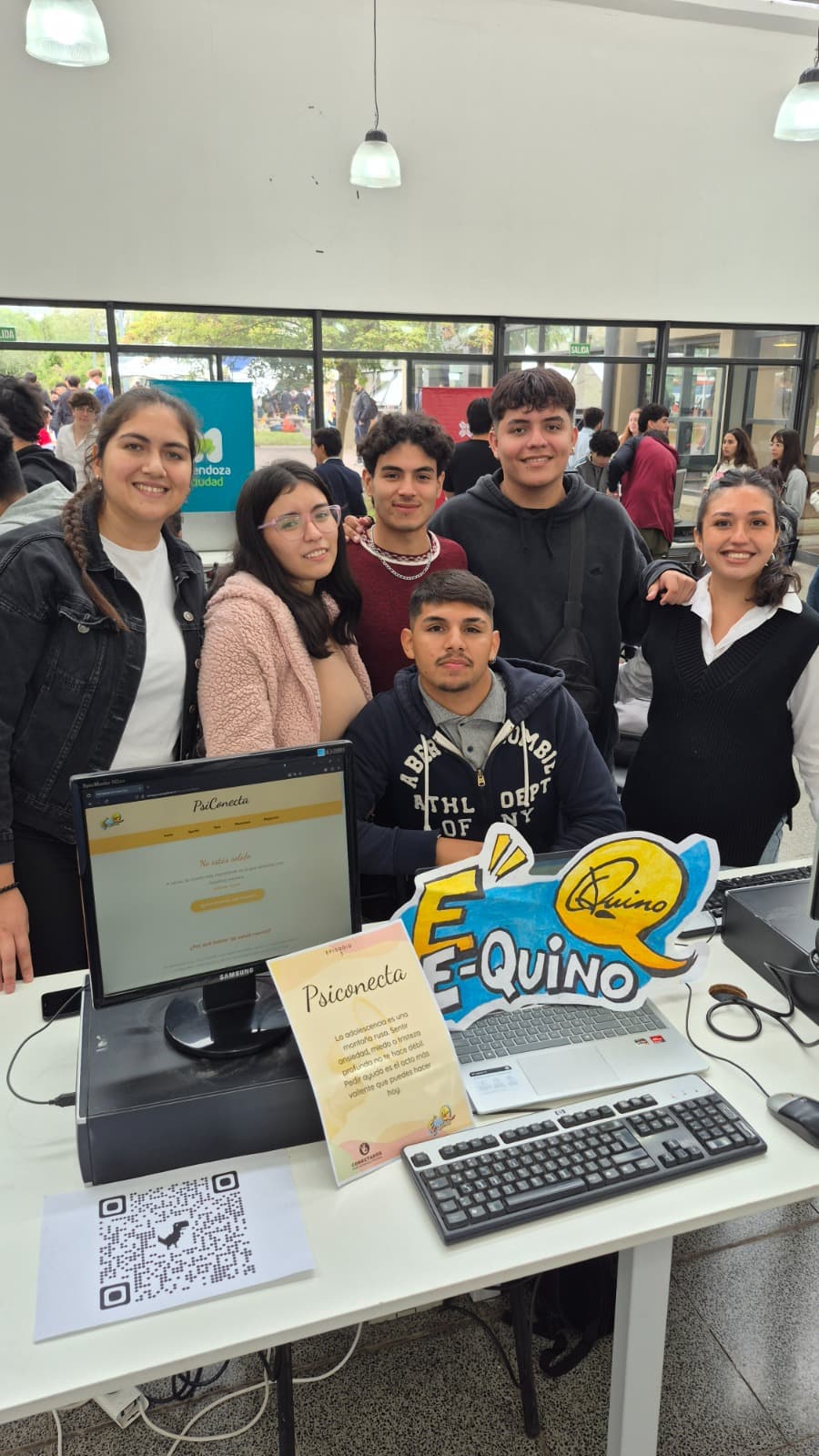 Conectados vuelve con las muestras por Mendoza