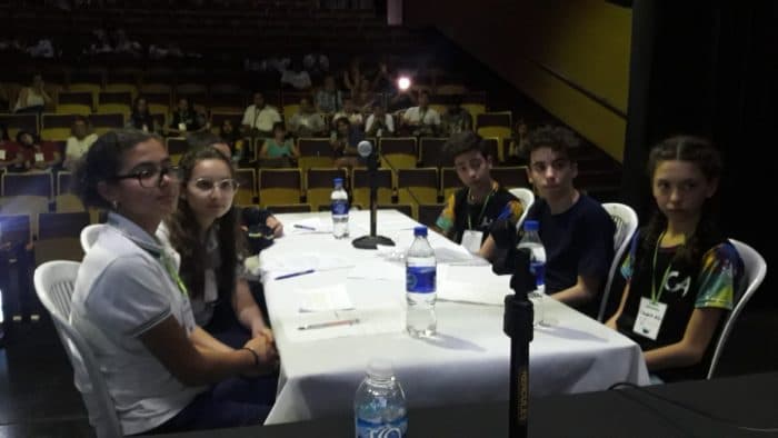 Programa Onda Debate: la escuela Santa Teresita de Lisieux representa a Luján en la final provincial